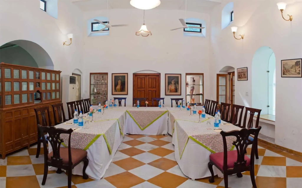Neemranas - Baradari Palace