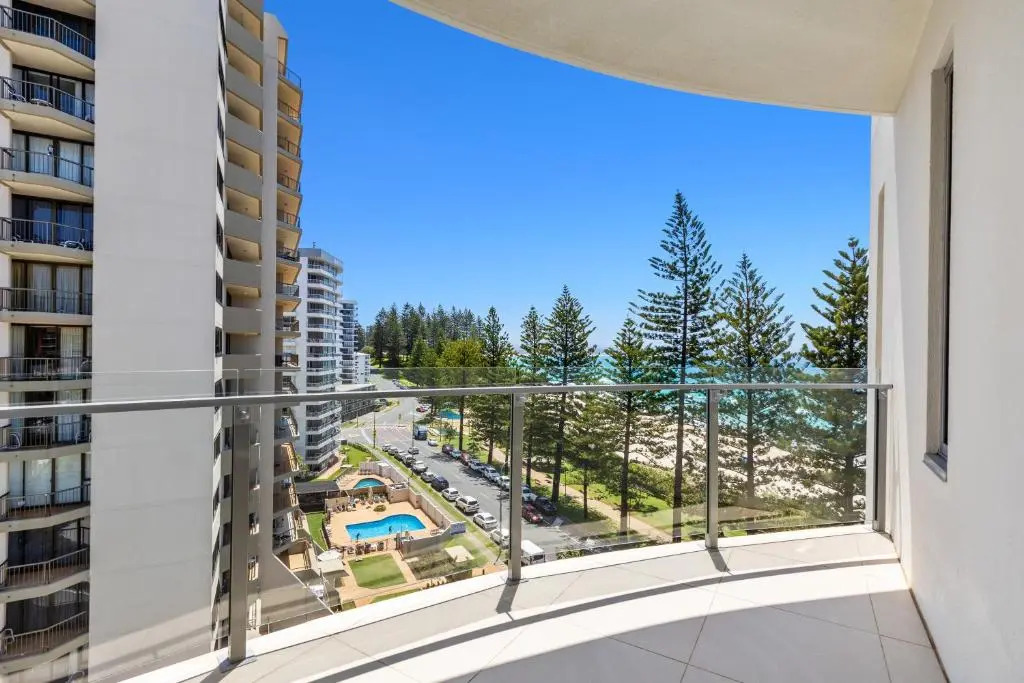 The Garland at Rainbow Bay
