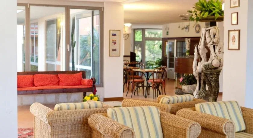 Hotel Idania