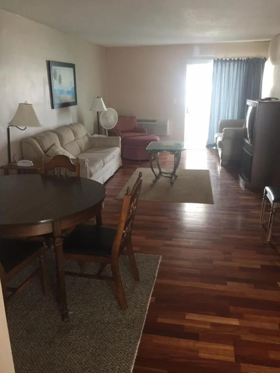 SeaScape Inn - Daytona Beach Shores