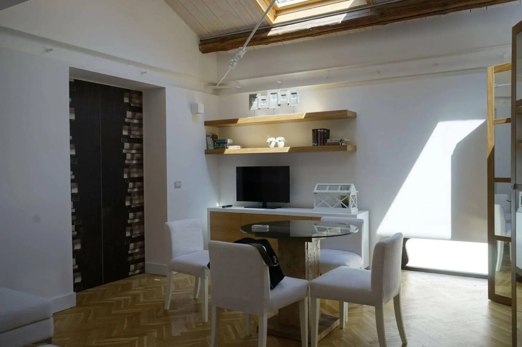 Ferrini Home - Via Monte SantAgata