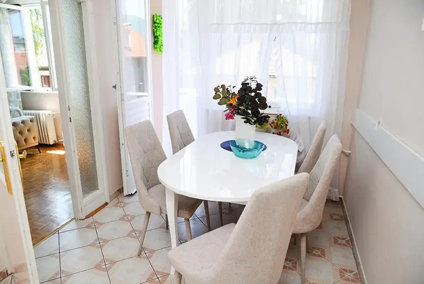 Mir apartment