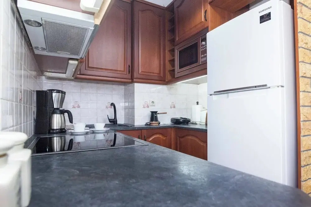 Central 2Bd Apt w Balcony by Monastiraki