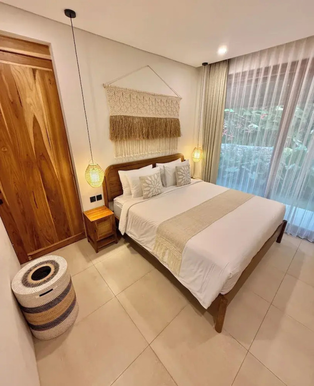 Villa Lily Bay Selong Belanak