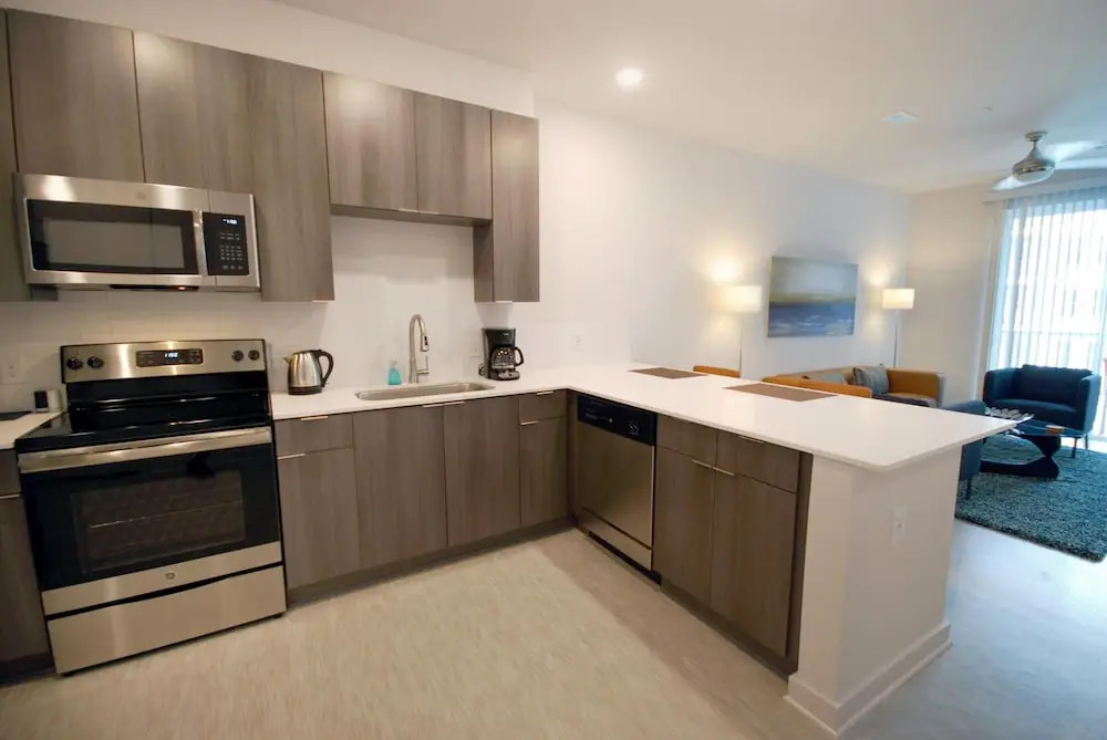 S1bl Enjoy a Full Kitchen in an Affordable 1-br Near Piedmont Park