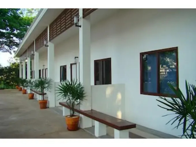 Tonnam Resort