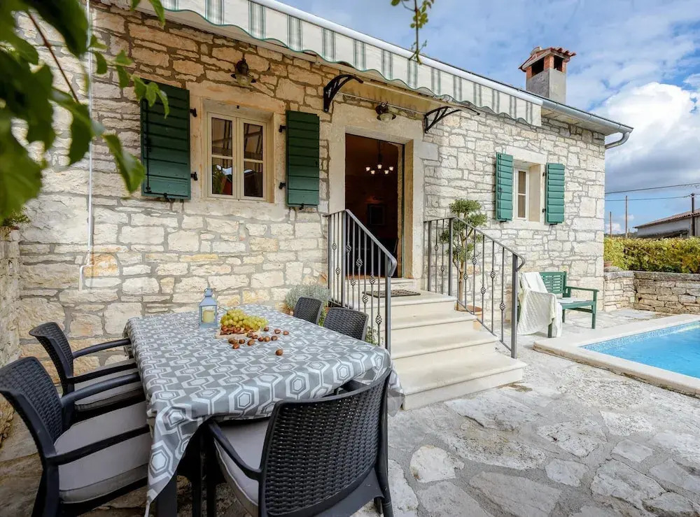 Majestic Villa With Private Pool
