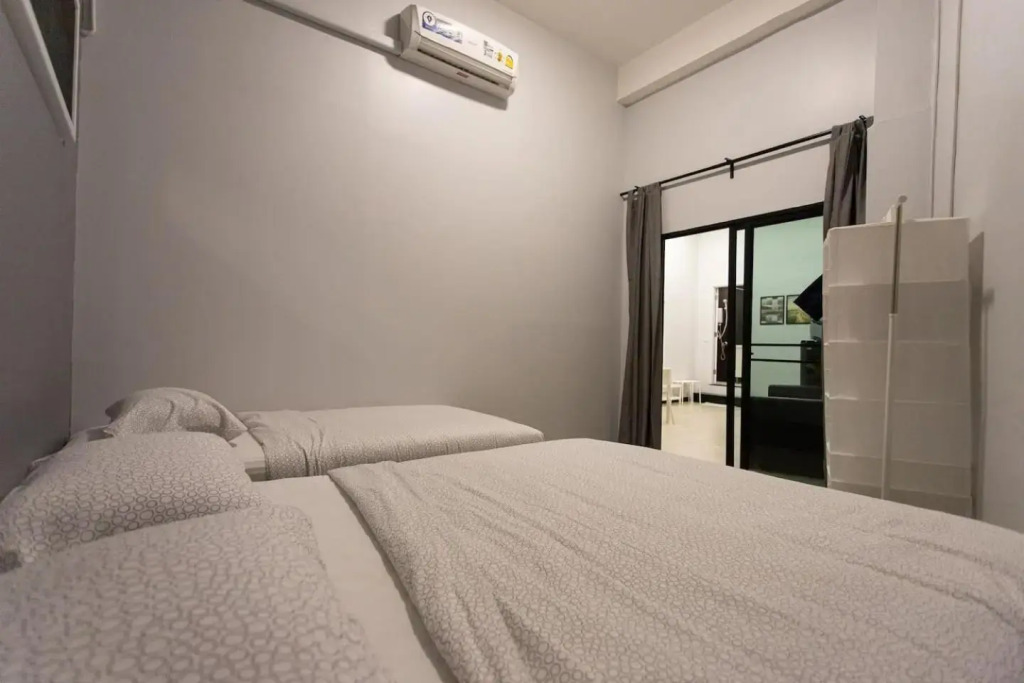 U1 Large 2 bed rooms BTS Udomsuk