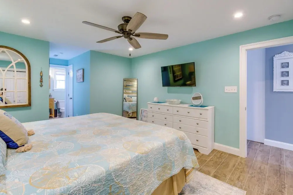Half-mi to Beach: Cape May Getaway w/ Deck & Yard!