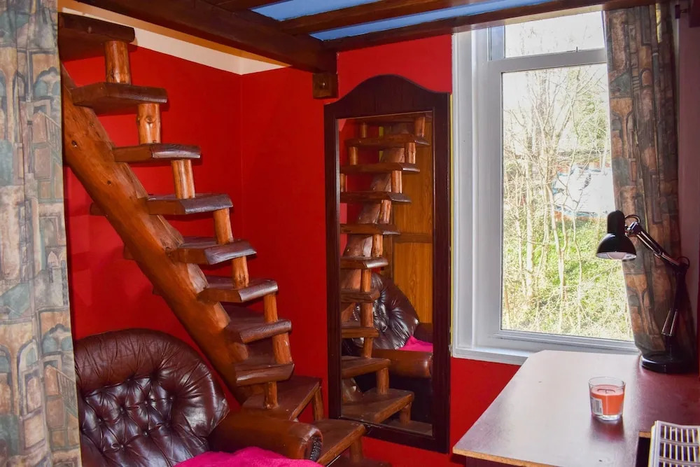 Cosy 3 Bedroom Home Near Haymarket