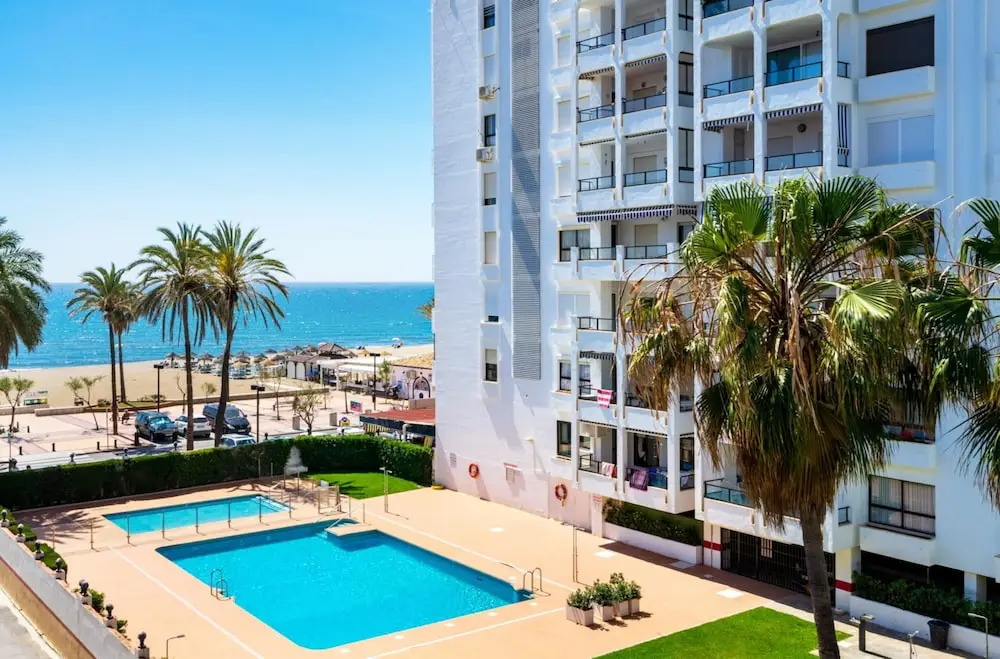 Apartment - 2 Bedrooms with Pool, WiFi and Sea views - 107864