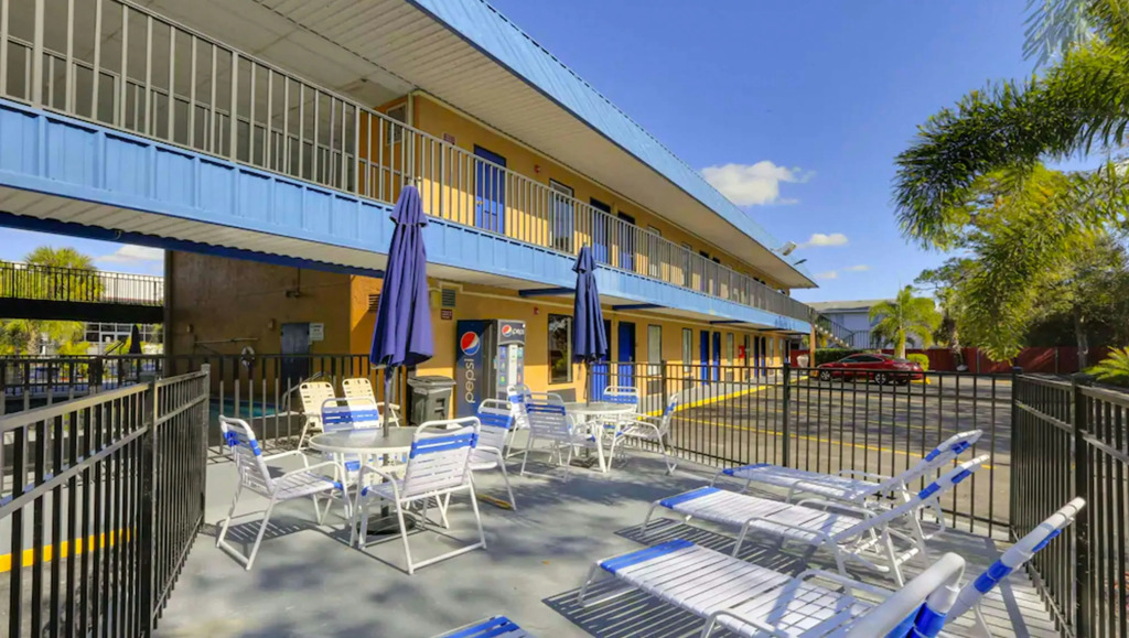Magnuson Hotel Bradenton
