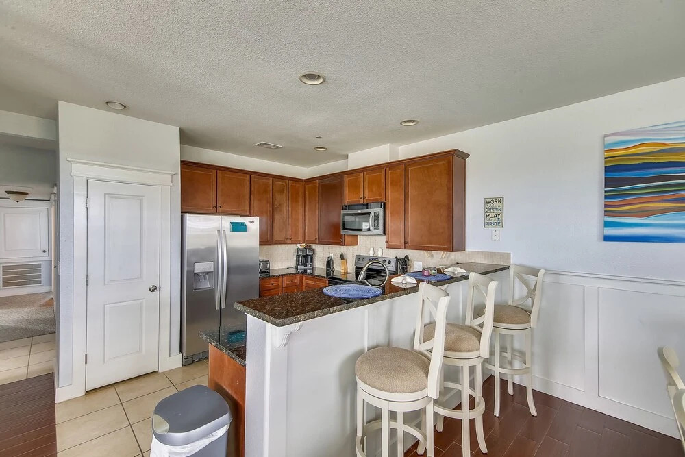 Pointe West 103-seaglass Oasis