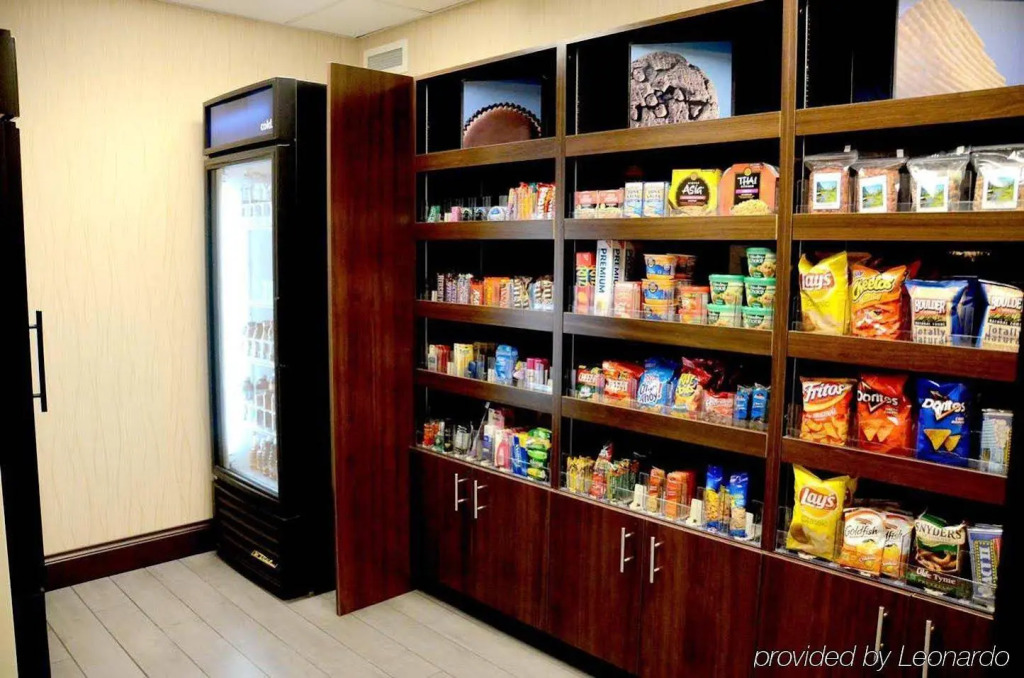Hampton Inn Denver-International Airport