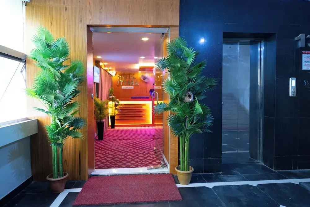 Hotel Uttara