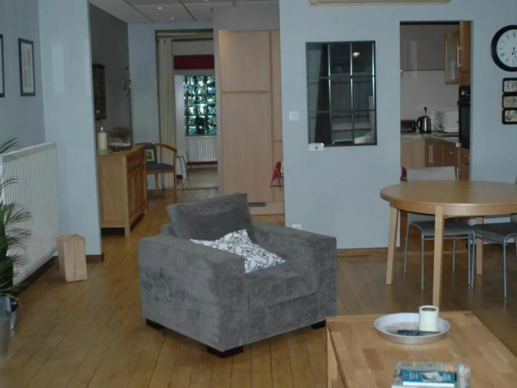 Gîte 75m² avec WIFI et animaux acceptés à Montmédy - FR-1-585-23