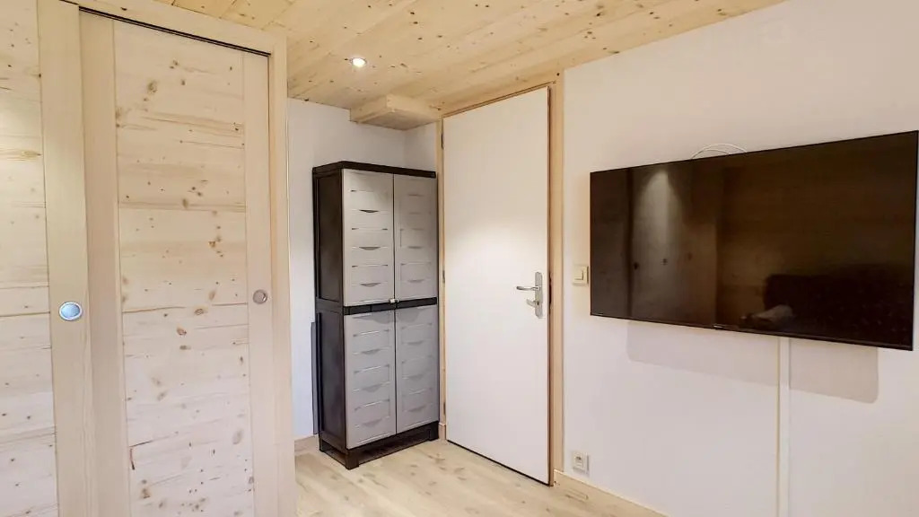 Joli APPARTEMENT DANS CHALET AVEC TERRASSE - SAINT JEAN D'AULPS - PROCHE MORZINE - 6 PERSONNES - LILOU