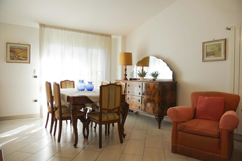 Apartment With 2 Bedrooms in Viareggio, With Balcony - 300 m From the