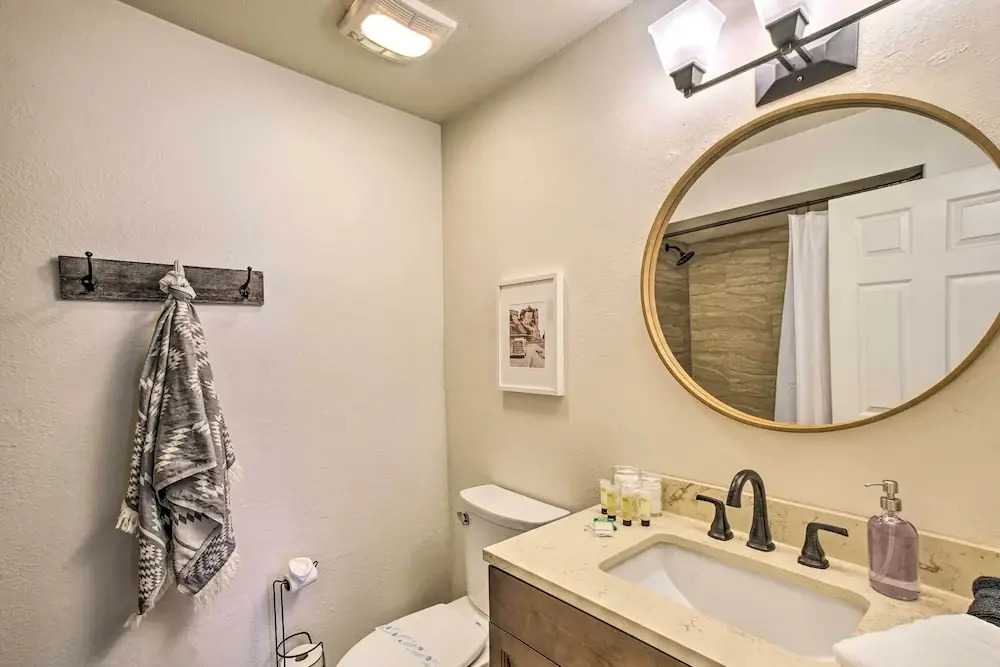 Lovely Mesa Escape w/ Private Pool & Hot Tub!