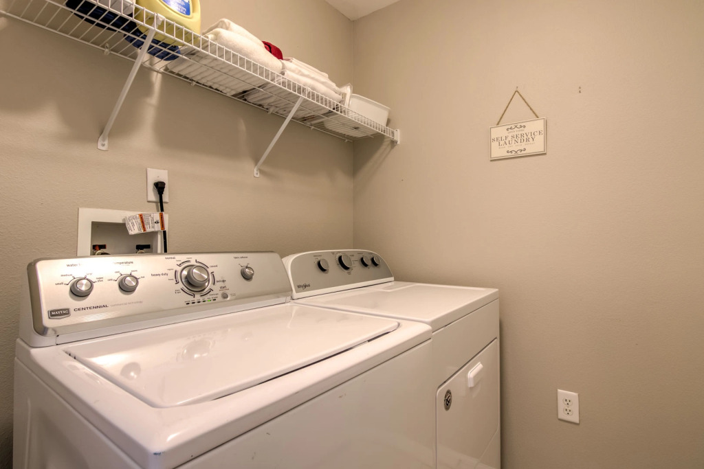 Amanda's Cozy Clear Creek Pool Home, Clermont, US