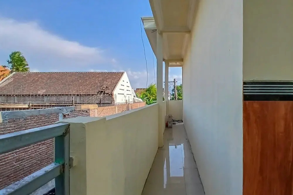 RedDoorz at Dien Homestay Syariah Alun-alun Pasuruan
