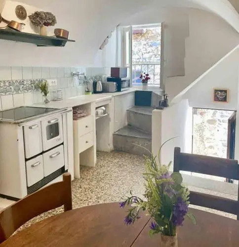 Casa Celestine in Via Orsini Isolabona Liguria Italy Sleeps 5