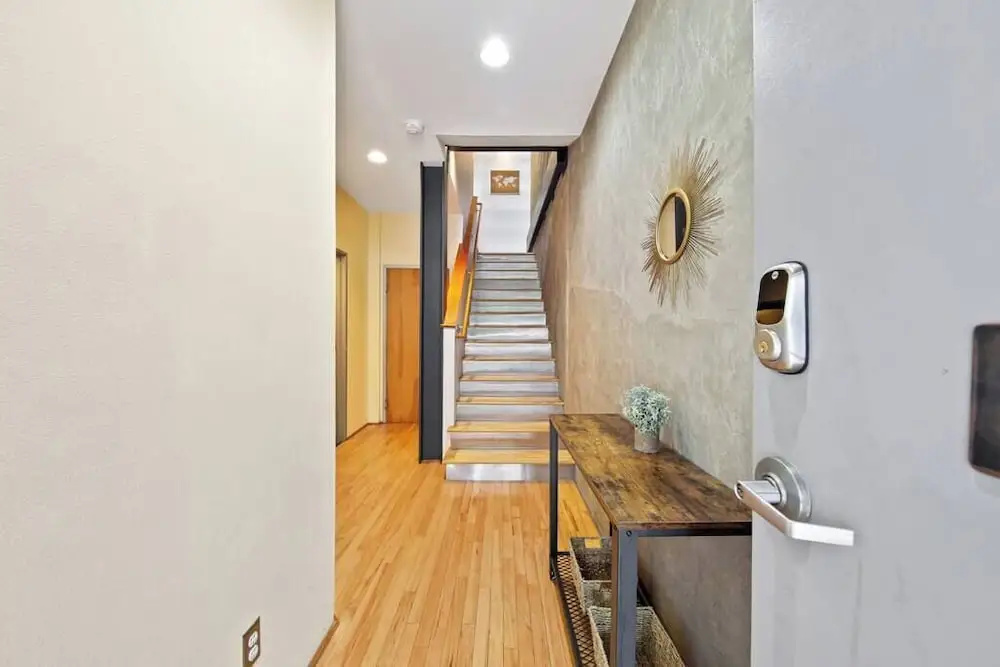 New York Style Penthouse in the Heart of the City