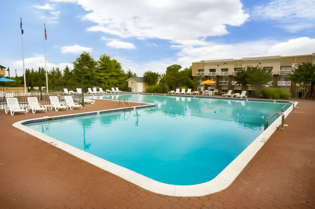 Clarion Hotel & Suites Convention Center Fredericksburg
