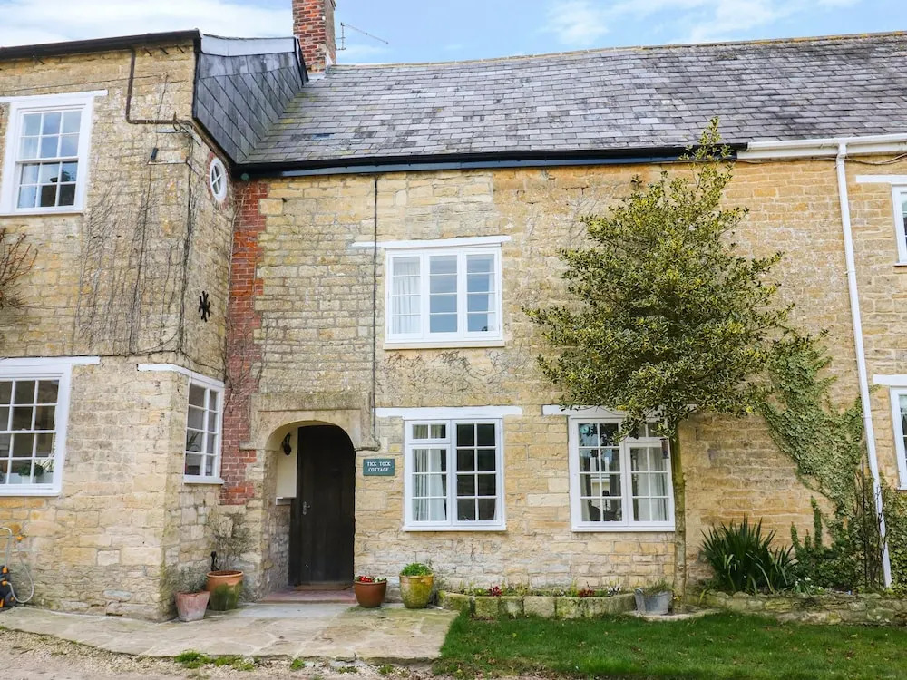 Tick Tock Cottage