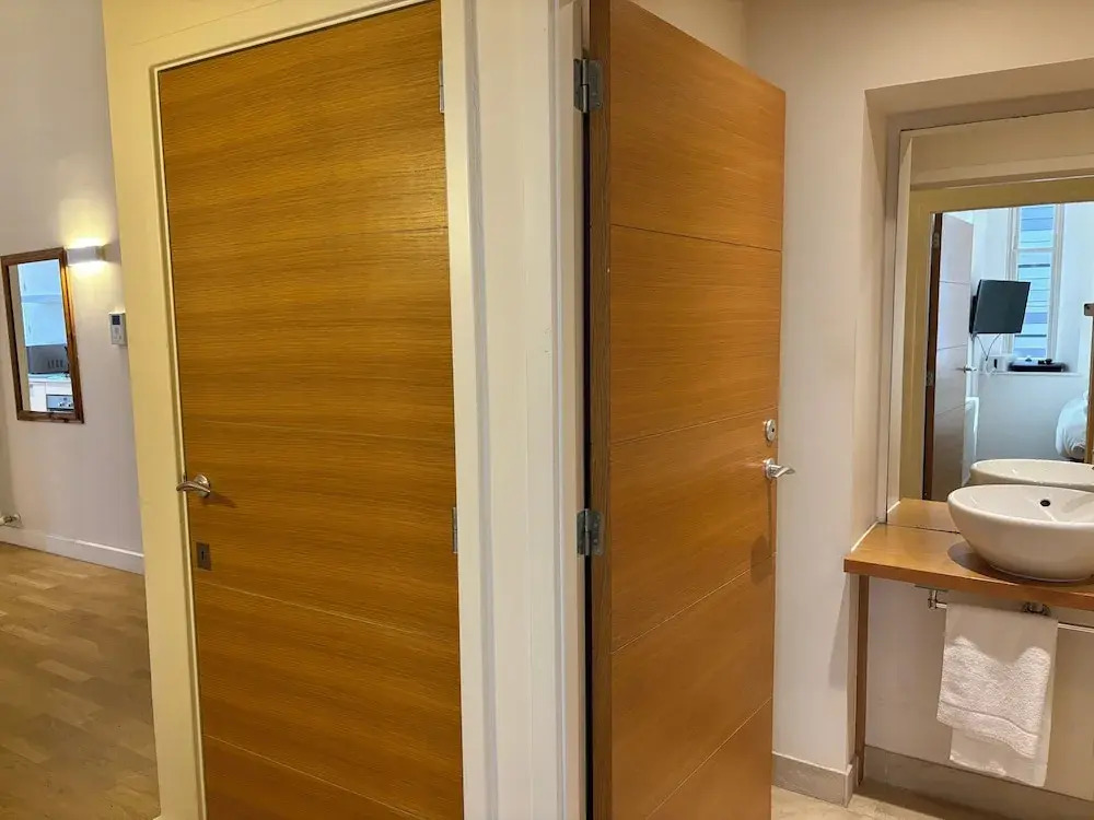 Extremely Central Quartermile Apartment Near Castle and University