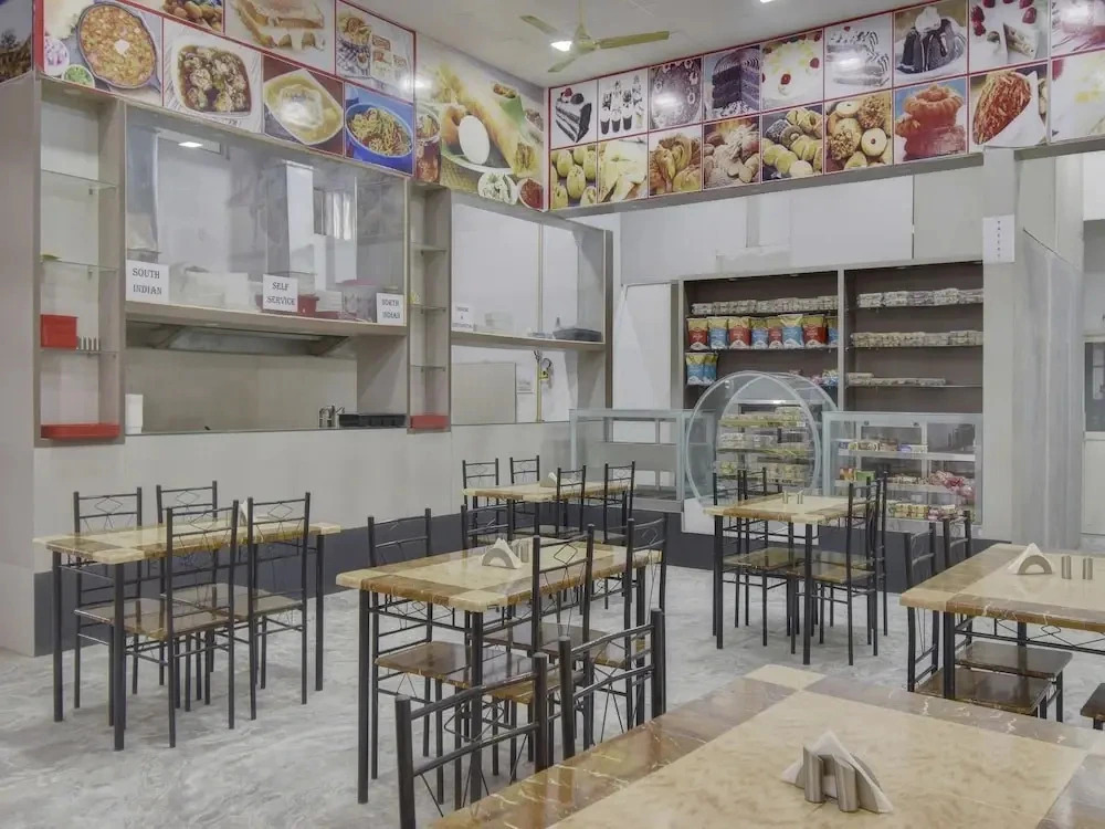 Ati They Hotel & Restaurant by OYO Rooms