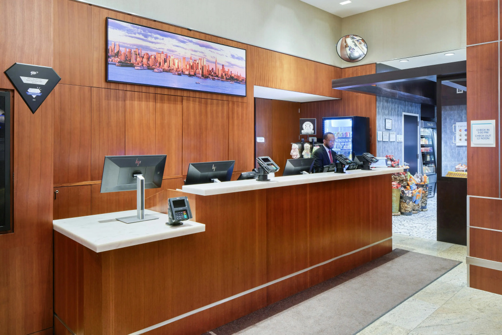 Hilton Garden Inn West 35th Street