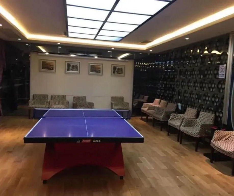 Super 8 Hotel Guangzhou Jiahe Jiangxia Metro Station Branch