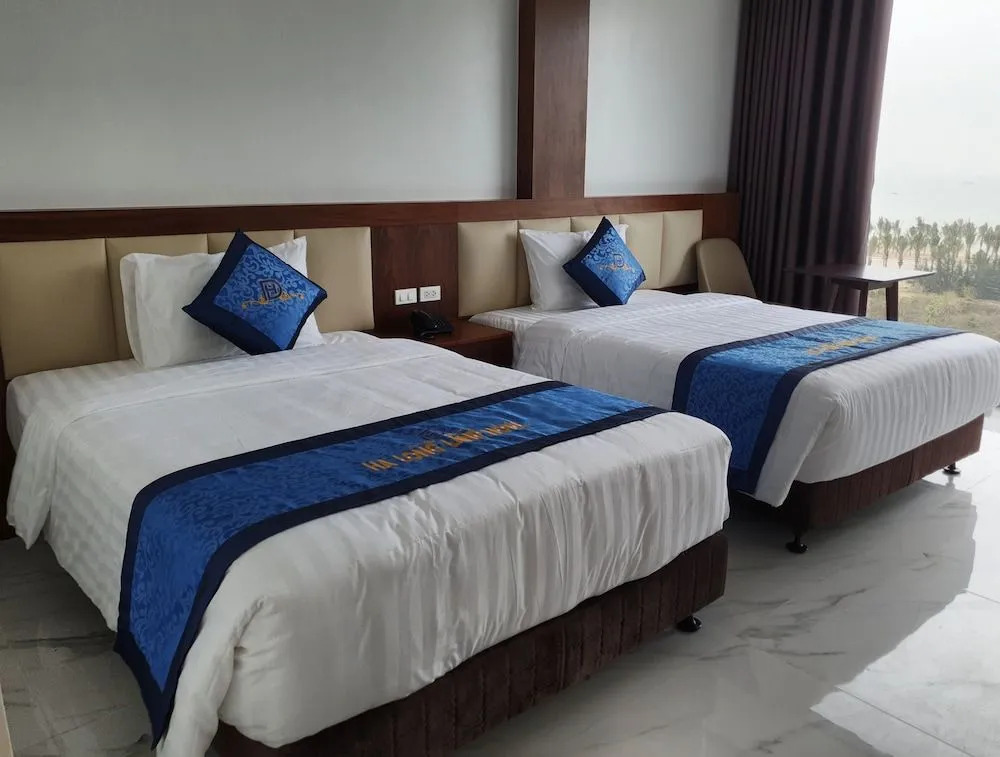 Hạ Long Land Hotel