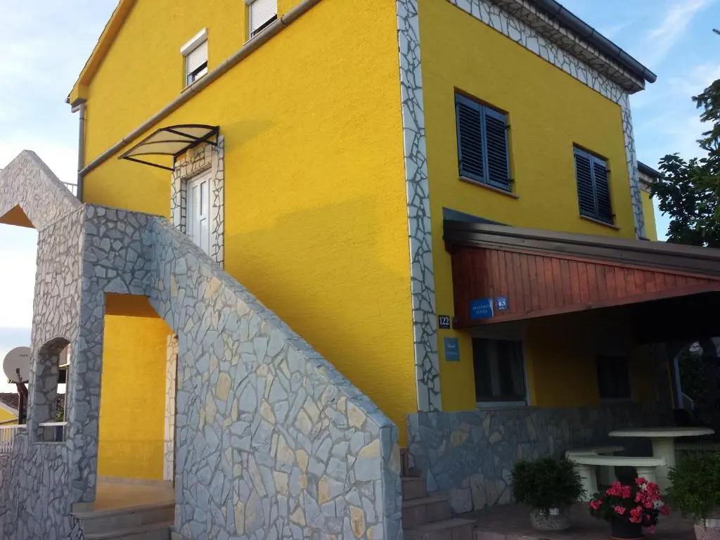 Apartments Kopačević