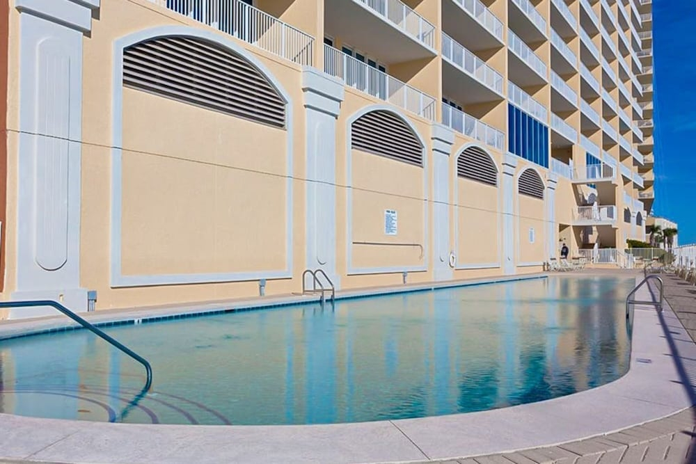 San Carlos 302