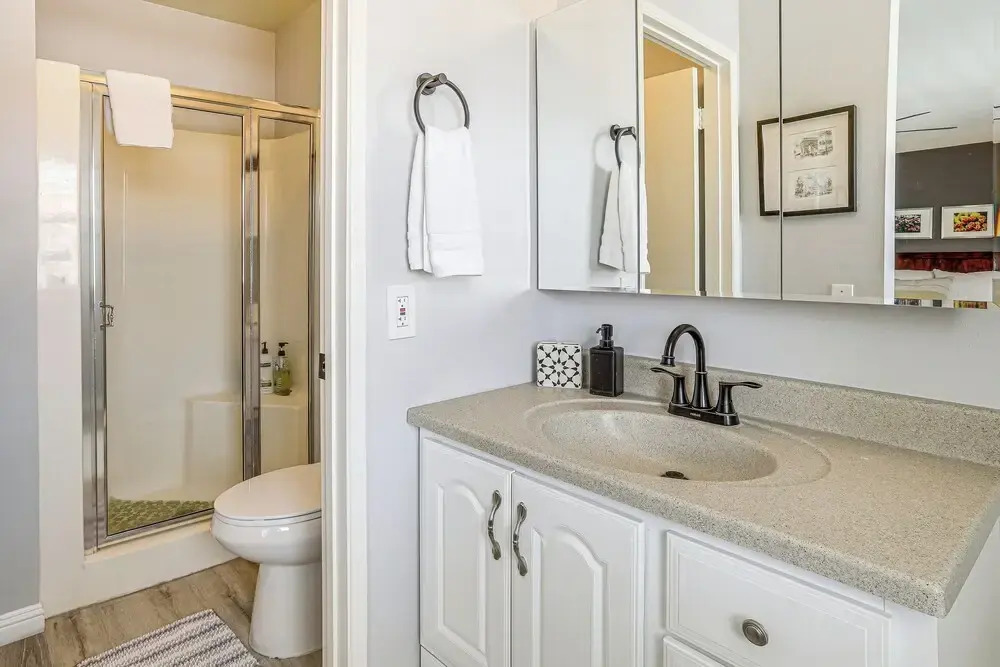 Pool Access & Mtn Views: Palm Springs Retreat!