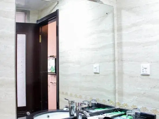 Qingdao Yongle Hotel