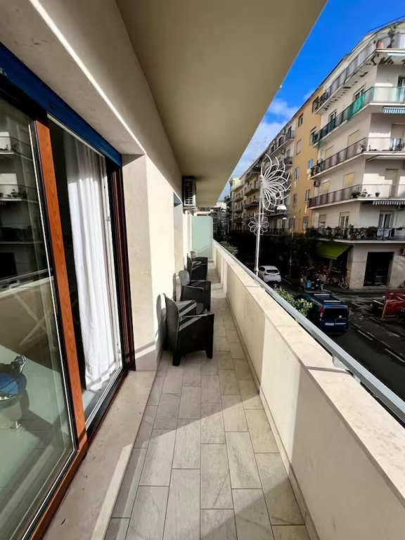 Luxury Design Home & Jacuzzi in Heart of Sorrento