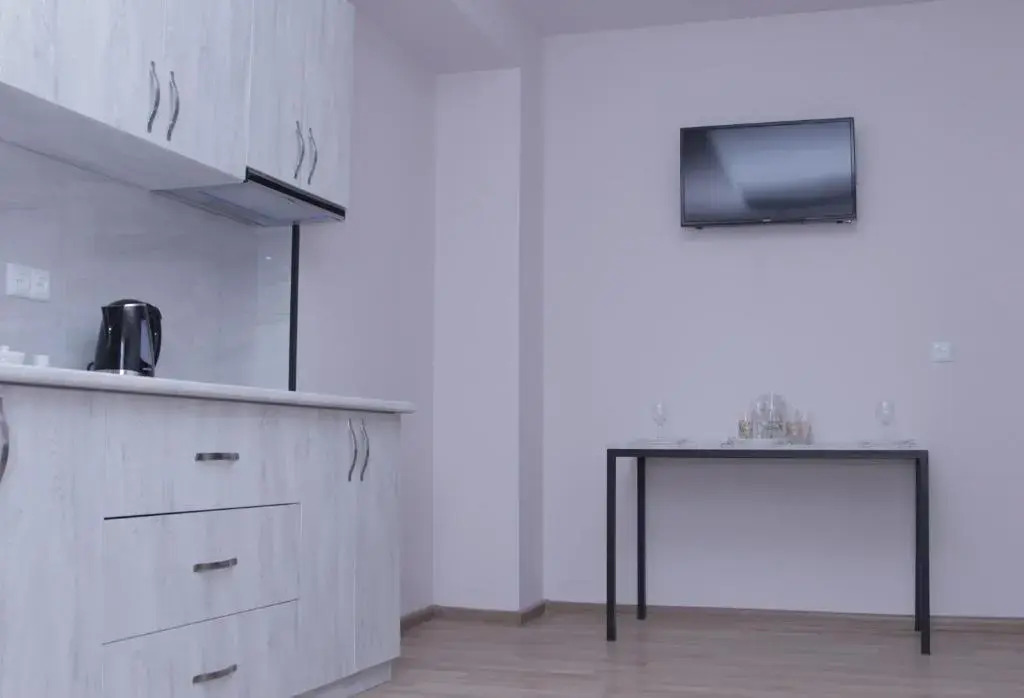 Hotel Caucasus