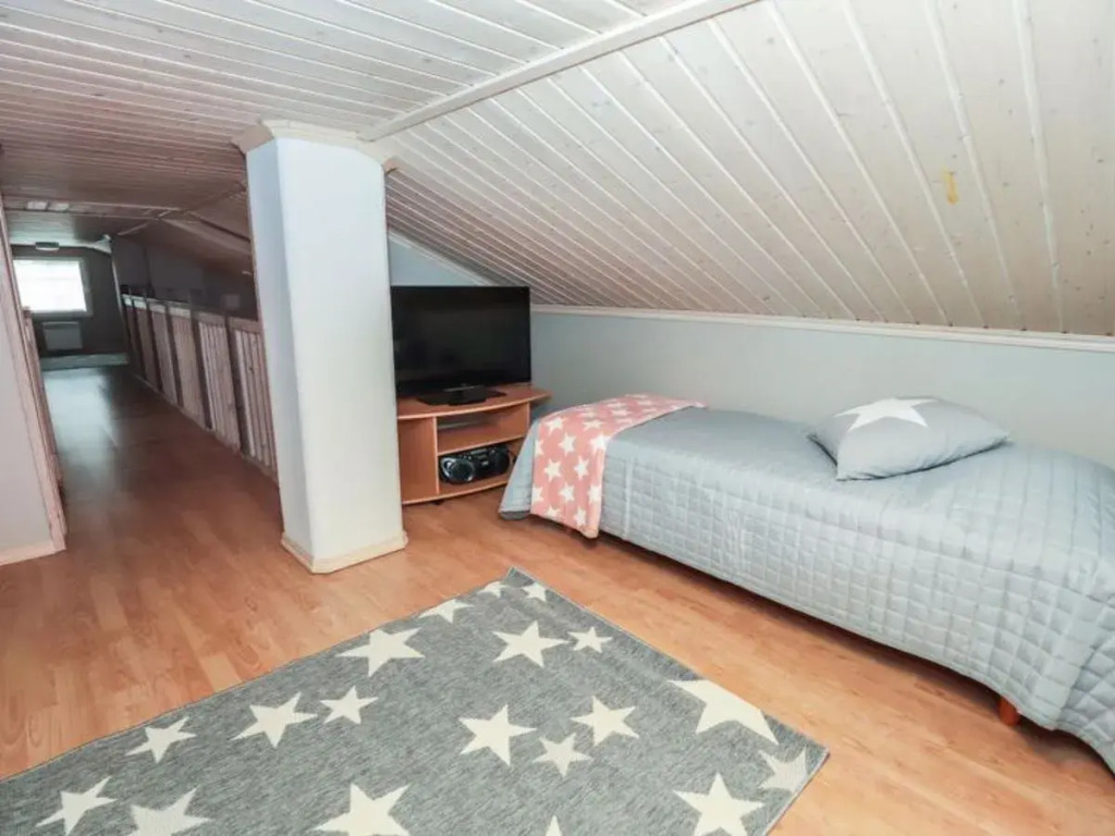 Rukan taikavuosselin helmi 8 b