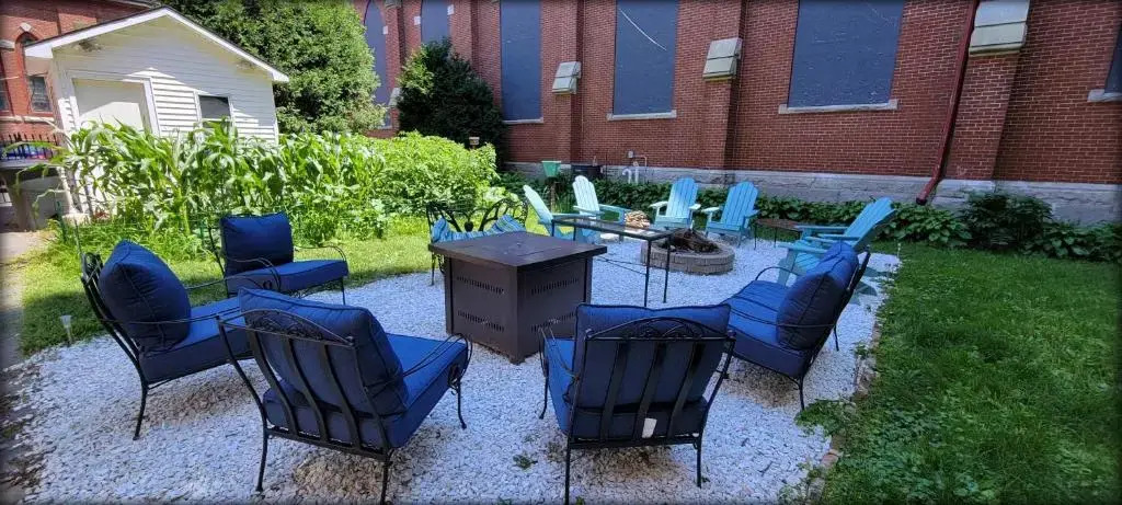 Inn at the Agora