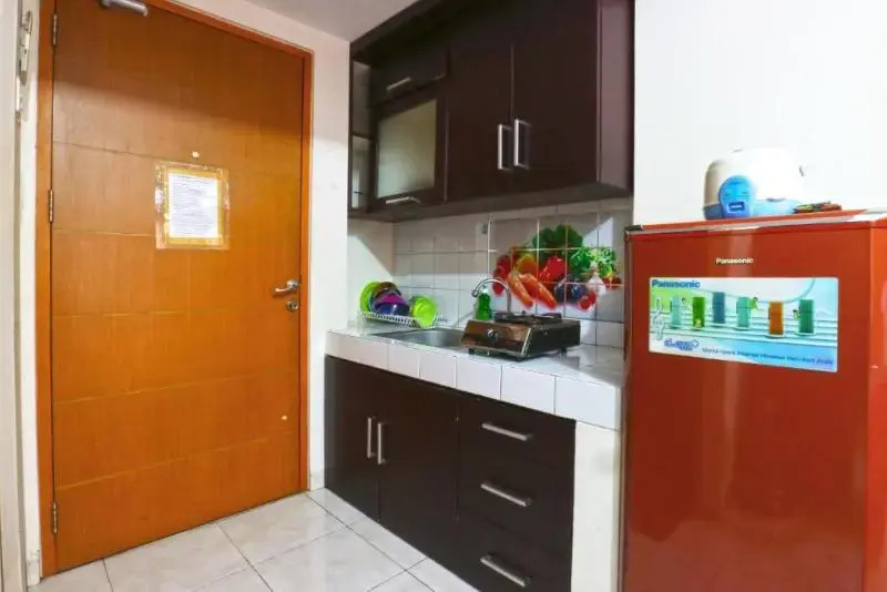 Dewi Depok Apartment by ZUZU
