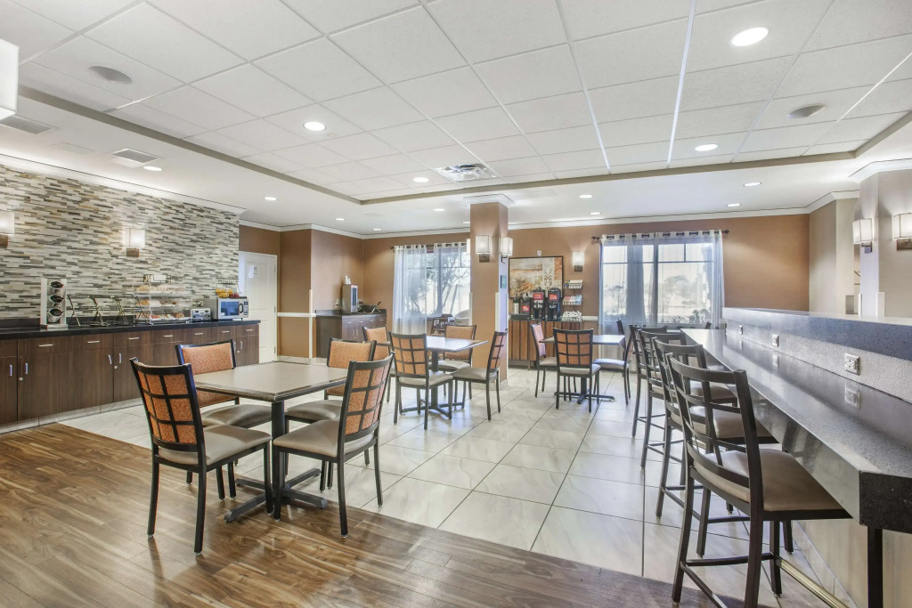Best Western Plus Chandler Hotel & Suites