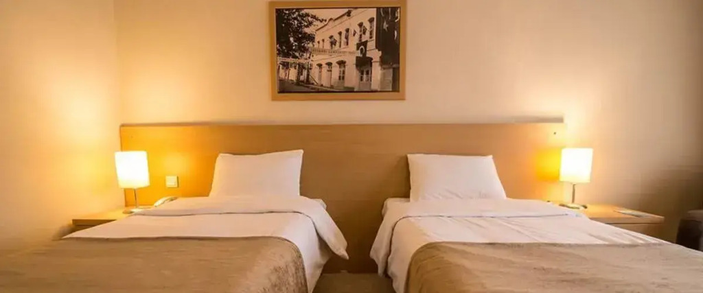 Gdz Hotels Gediz Business