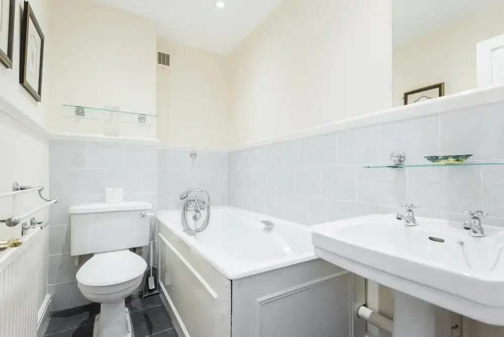 Stylish 3 bed House 2 Minutes From Baker Street!
