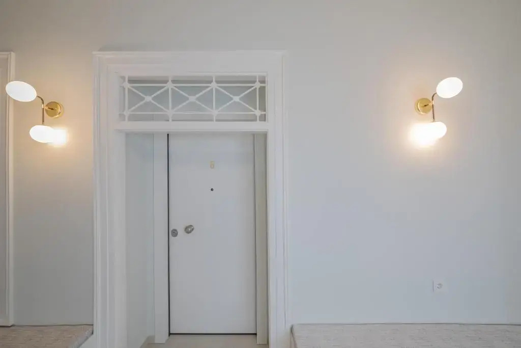 Stylish Studio Apartments-1878 House