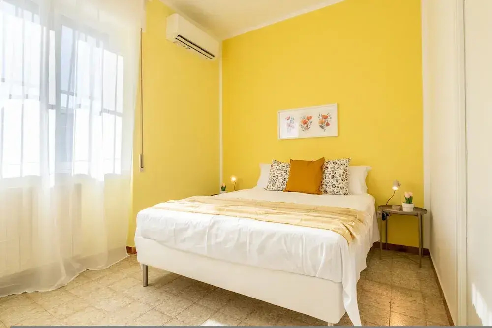Tulipan in Livorno with 3 bedrooms and 2 bathrooms