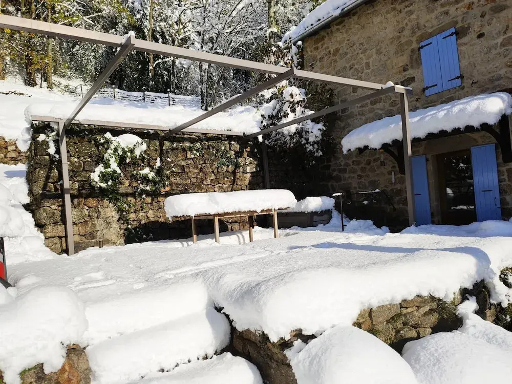 Beautifully Restored House on a Large Property With a Private Swimming Pool