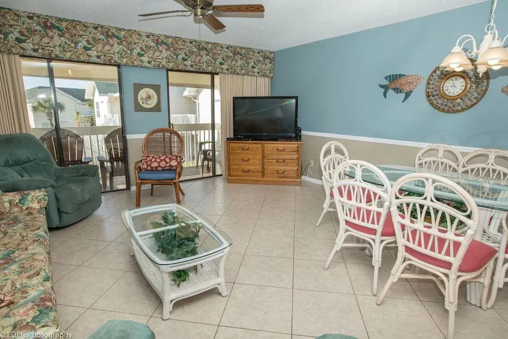 Sandpiper Cove 7201 2 Bedroom Condo by RedAwning